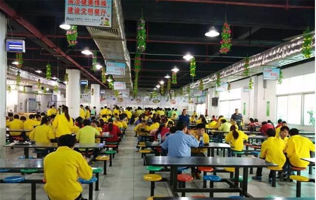 食堂承包三大注意事項(xiàng) 食堂管理成焦點(diǎn)